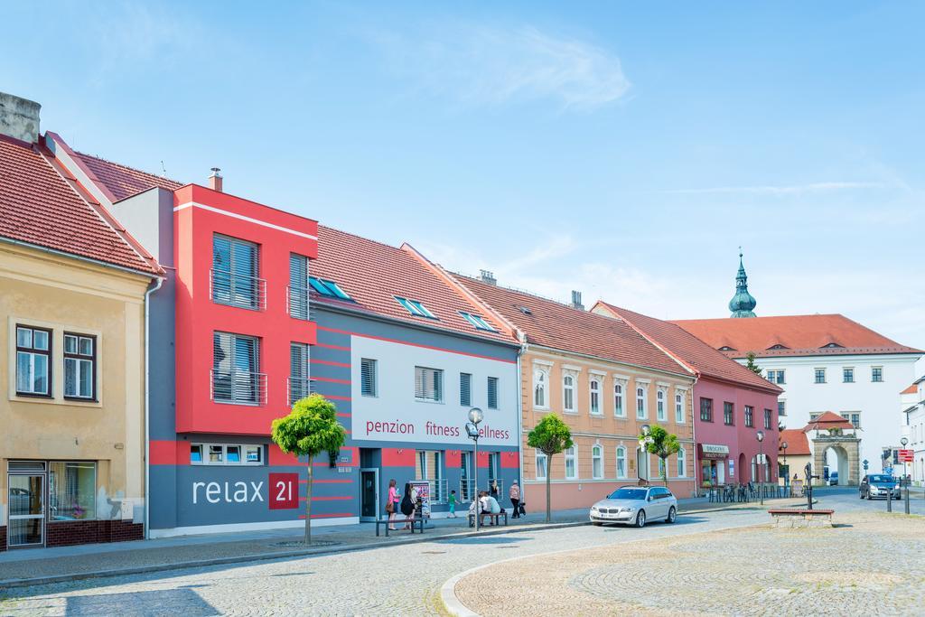 Relax21 Hotel Uhersky Ostroh Exterior photo